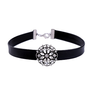 Choker de Couro com Cristais