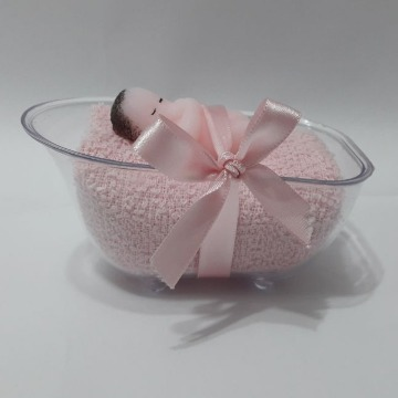 MINI BANHEIRA COM BEBE E TOALHA ROSA