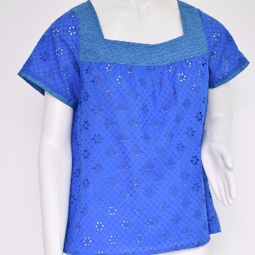 Blusa Boneca Cambraia