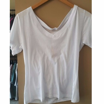 Blusa básica v maria filo