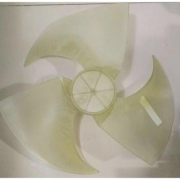 HELICE CONDENSADORA GREE 18.000 / 24.000 BTUS - CÓDIGO: 10335008 - MODELOS: GWC18KG-D3DNA5A/O / GWC18MC-D3DNC1F/O / GWH18KG-D3DNA5A/O / GWH24MD-D3DNC1F/O / GWH18MC-D1NNA3C/O / GWC18MC-D1NNA8G/O / GWC24ME-D1NNA8E/O / GWH18MC-D1NNA8G/O